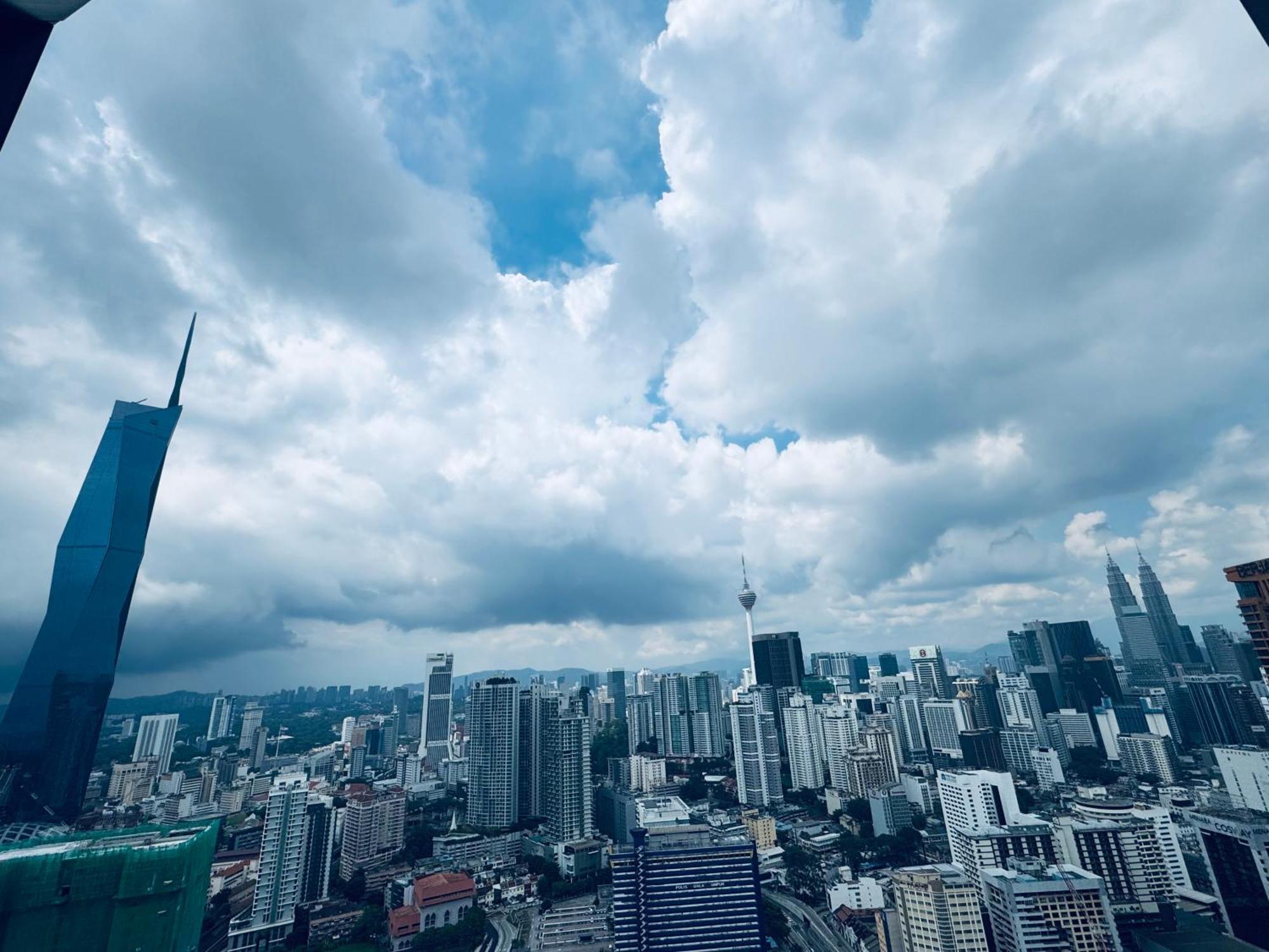 Lucentia Suites At Kuala Lumpur Esterno foto