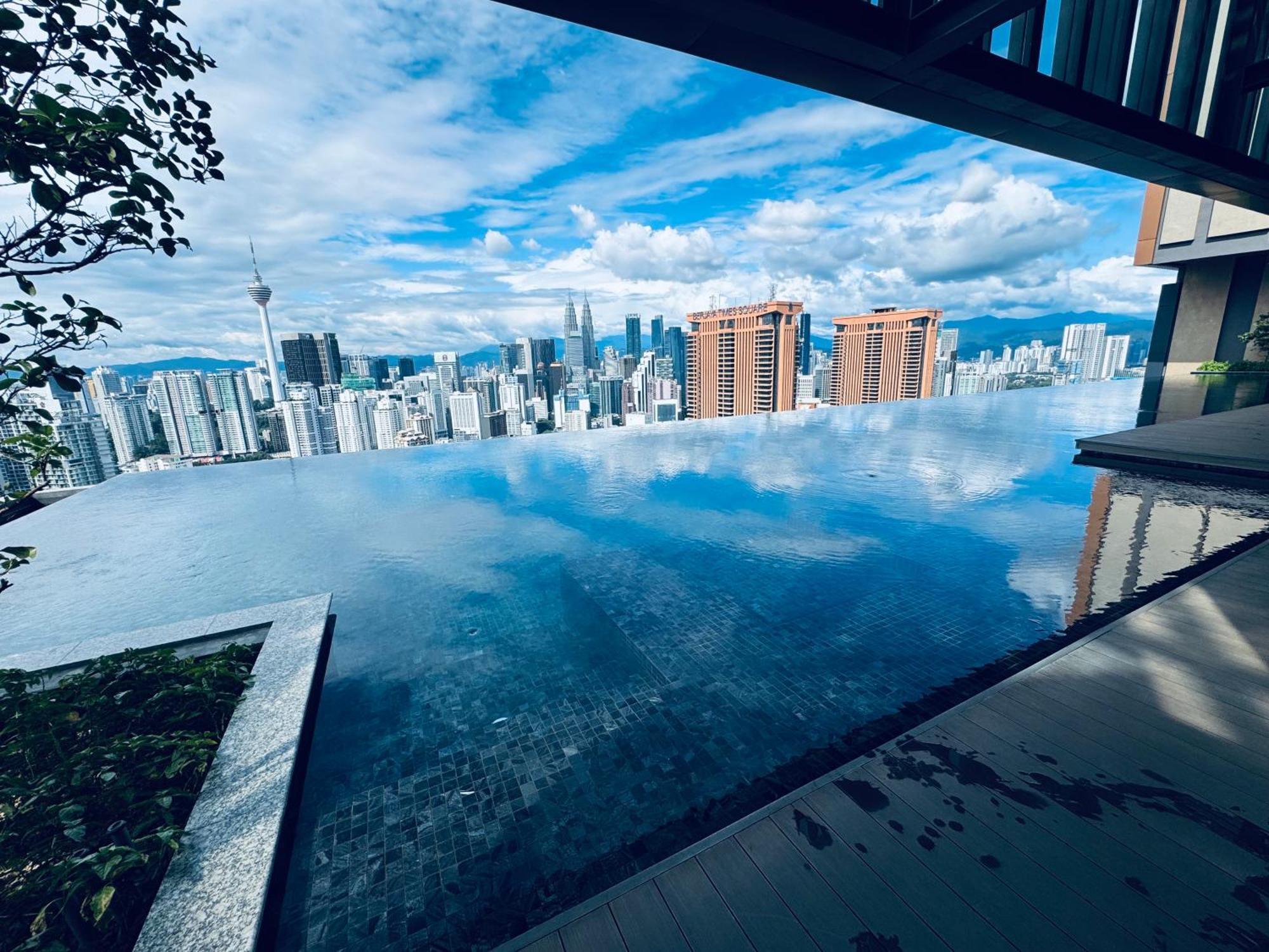Lucentia Suites At Kuala Lumpur Esterno foto